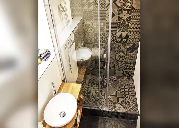 Homestay szállás Comfort And Style In Center With Ensuite Bathroom On Schaafenstrasse Köln