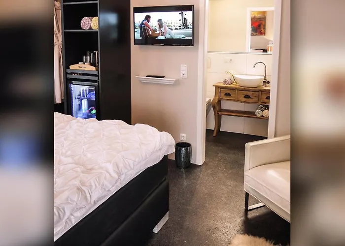 Privat bolig Comfort And Style In Center With Ensuite Bathroom On Schaafenstrasse